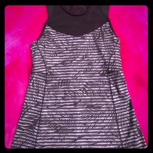 Lululemon workout top